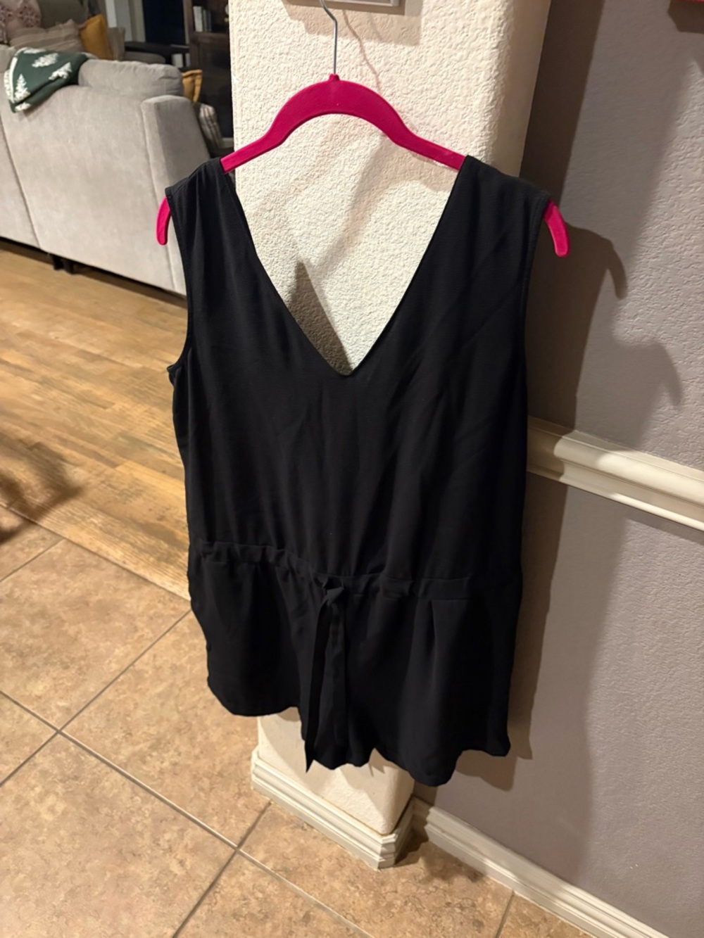Zara Black Sleeveless V-Neck Romper